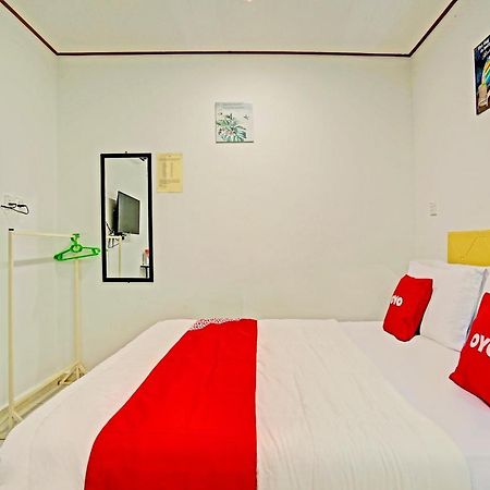 Отель Capital O 90423 Teratai Chalet Kampong Raja Экстерьер фото