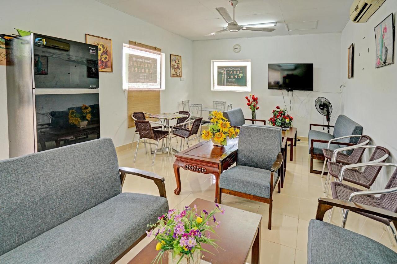 Отель Capital O 90423 Teratai Chalet Kampong Raja Экстерьер фото